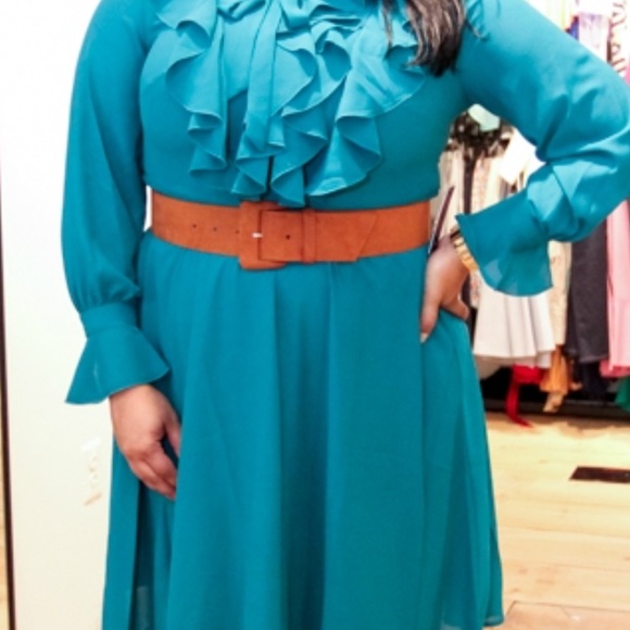 ELOQUII DRESS - Picture 3 of 4